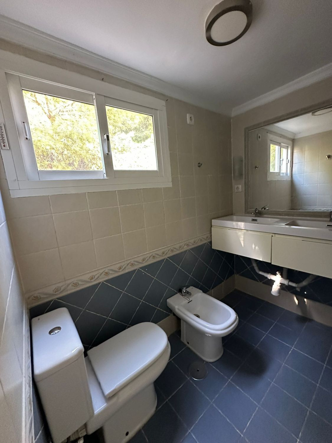 8d137c419c508946e1071709fb04bccc - 22