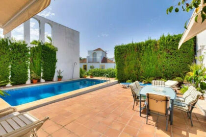 8d38e694e8c3ecaed0e25423ef682082 - 18