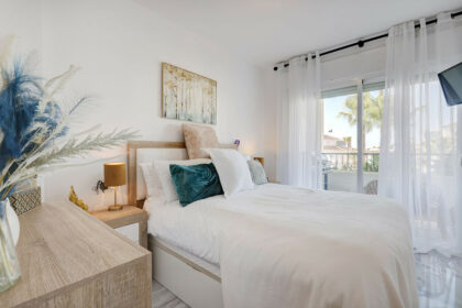 8d92a7c102ff97d7c8e9e2999535df6a - 16