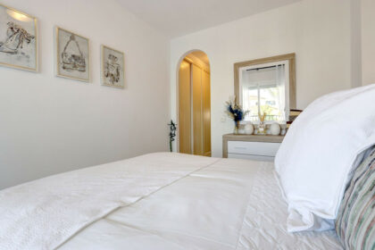 8d92a7c102ff97d7c8e9e2999535df6a - 17