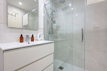 8d92a7c102ff97d7c8e9e2999535df6a - 19