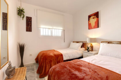 8d92a7c102ff97d7c8e9e2999535df6a - 22