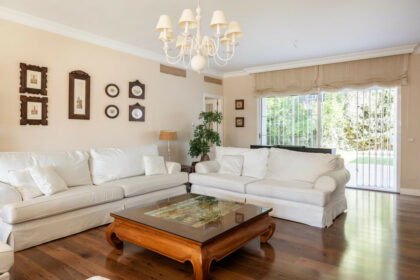 8e095e1beb1ddf9a219550f769d4a192 - 7