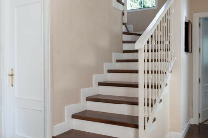 8e095e1beb1ddf9a219550f769d4a192 - 9