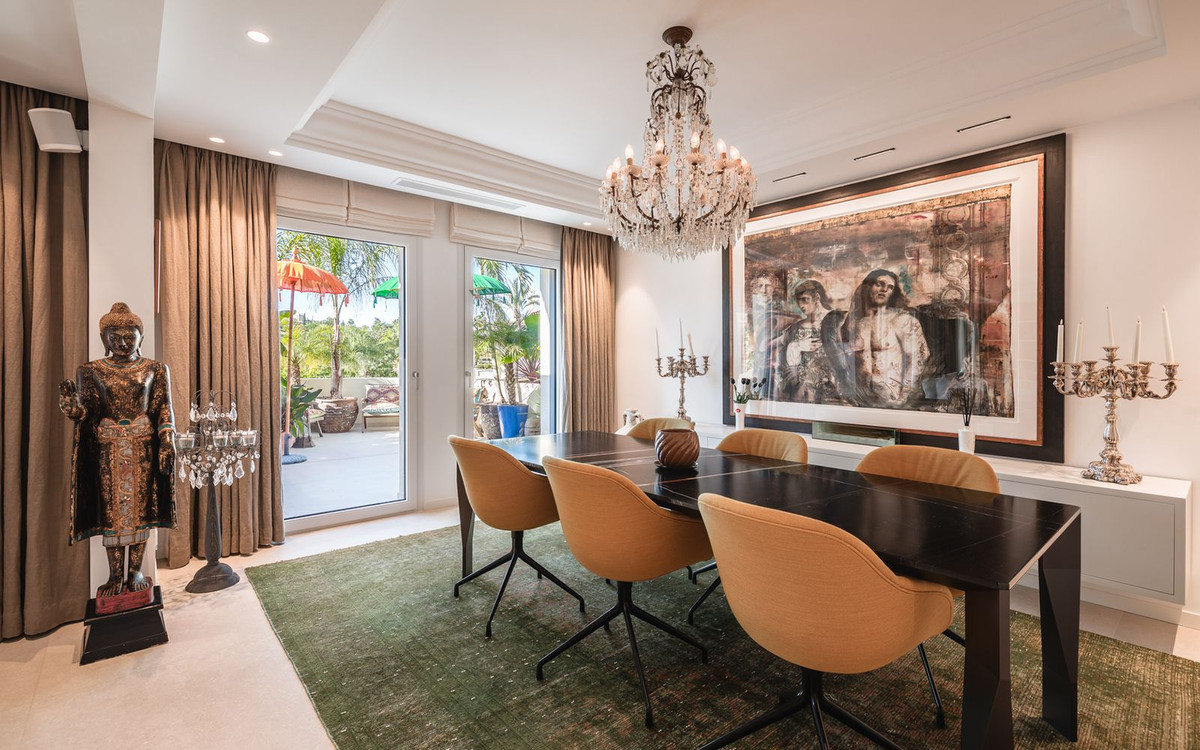 8e2a1748af971fa6f4416f5f95985928 - 15