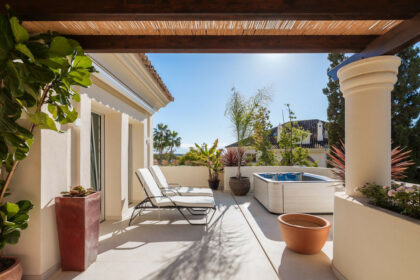 8e2a1748af971fa6f4416f5f95985928 - 31