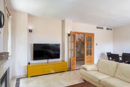 8e92c349921dfad38aa6db7129c12b6b - 14