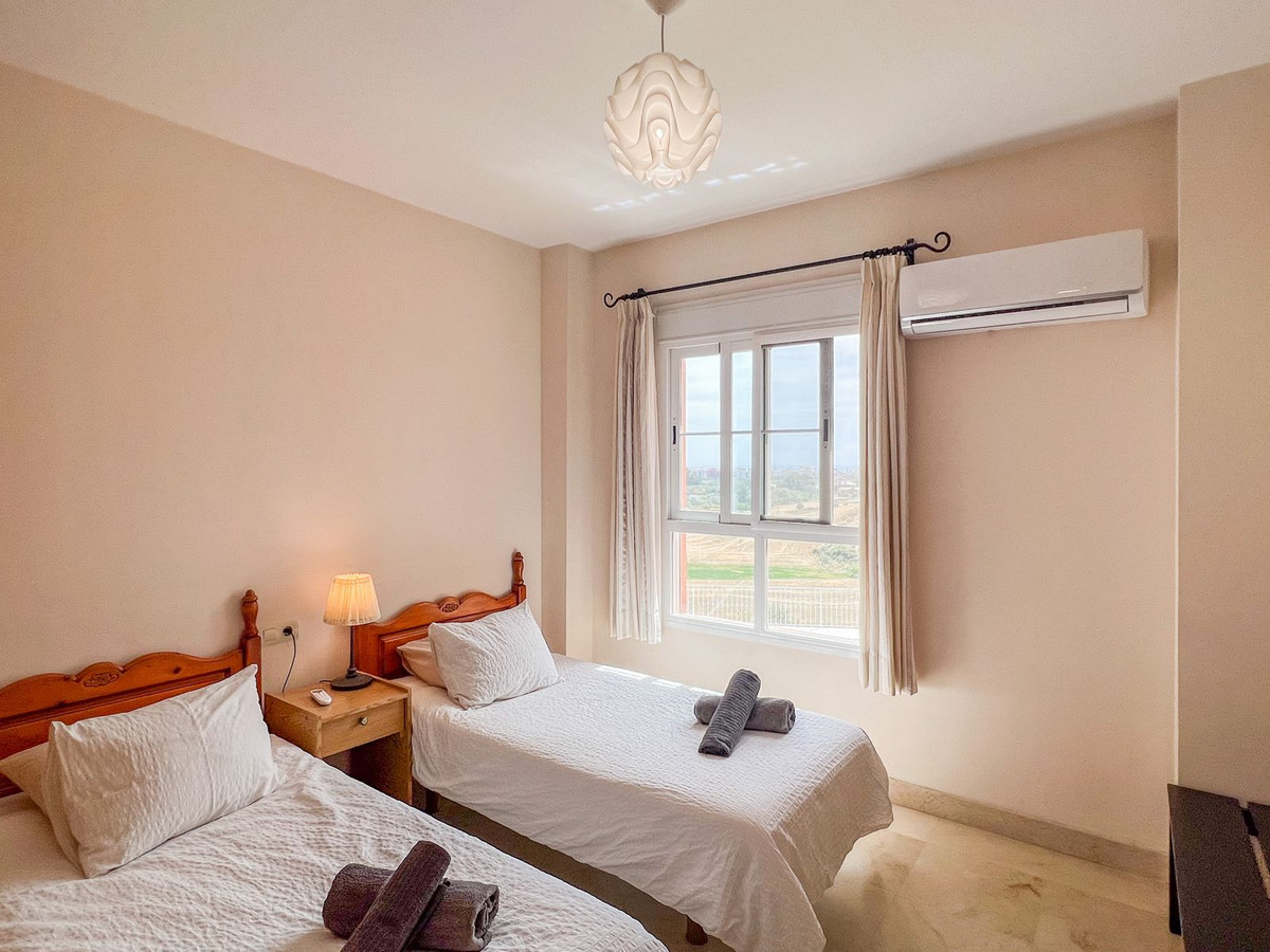 8e92c349921dfad38aa6db7129c12b6b - 17