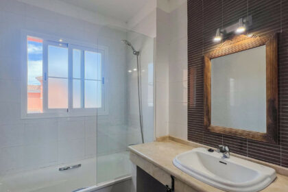 8e92c349921dfad38aa6db7129c12b6b - 19