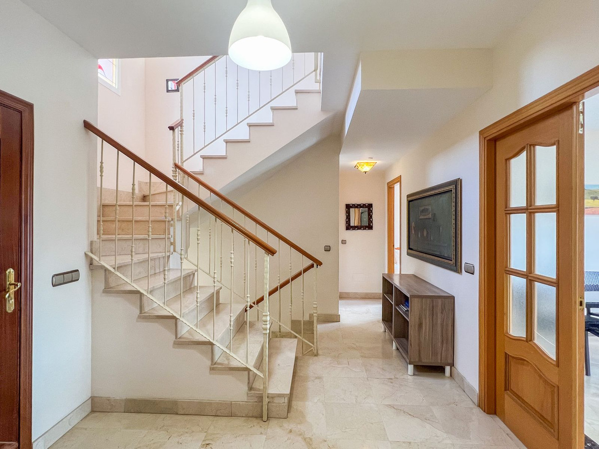 8e92c349921dfad38aa6db7129c12b6b - 4