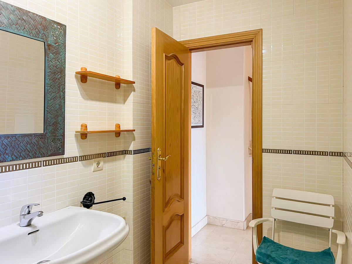 8e92c349921dfad38aa6db7129c12b6b - 43