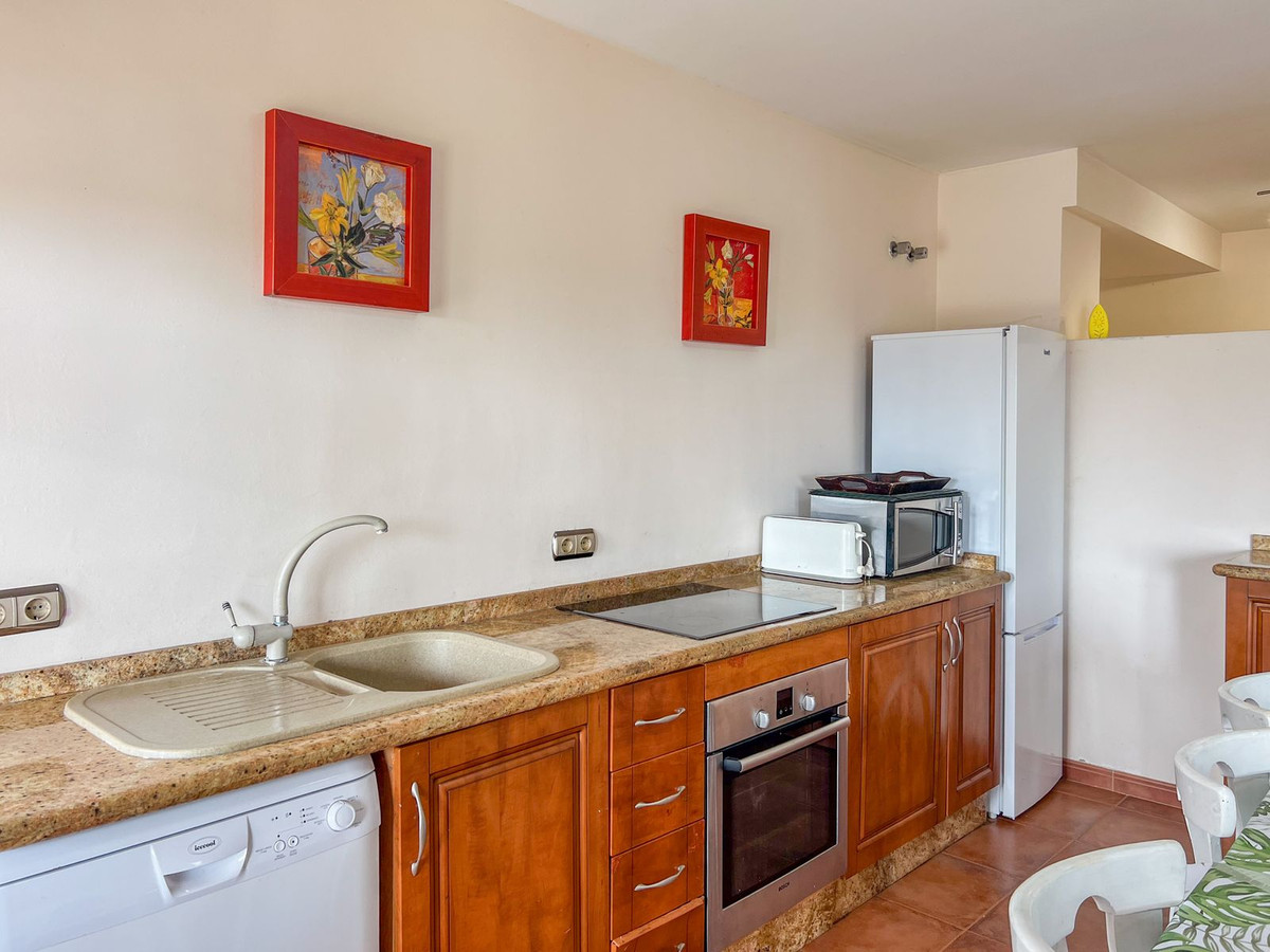 8e92c349921dfad38aa6db7129c12b6b - 45