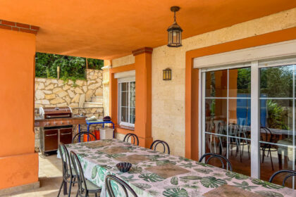 8e92c349921dfad38aa6db7129c12b6b - 63