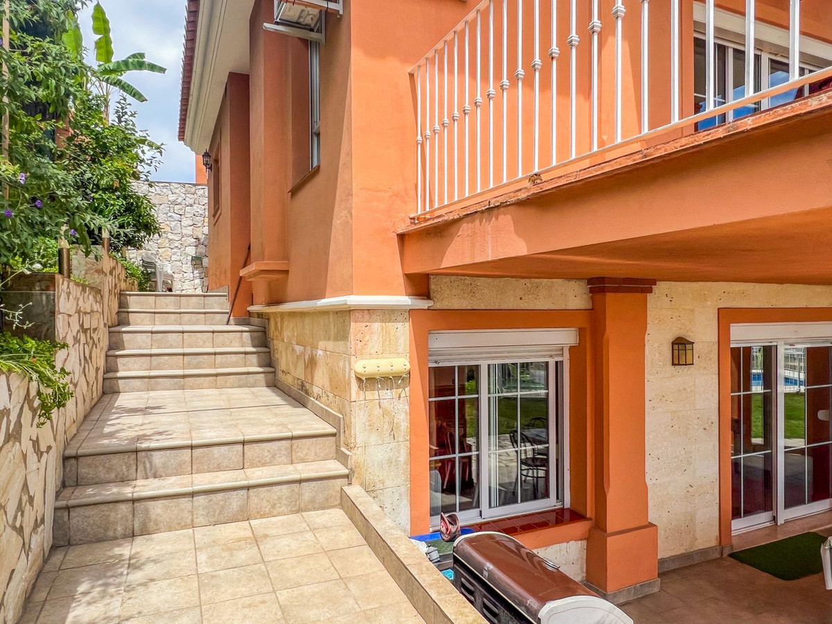 8e92c349921dfad38aa6db7129c12b6b - 65