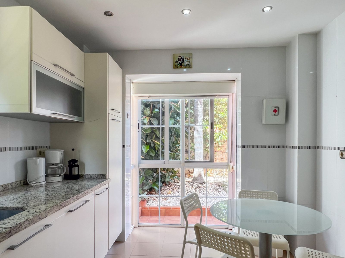 8e92c349921dfad38aa6db7129c12b6b - 7