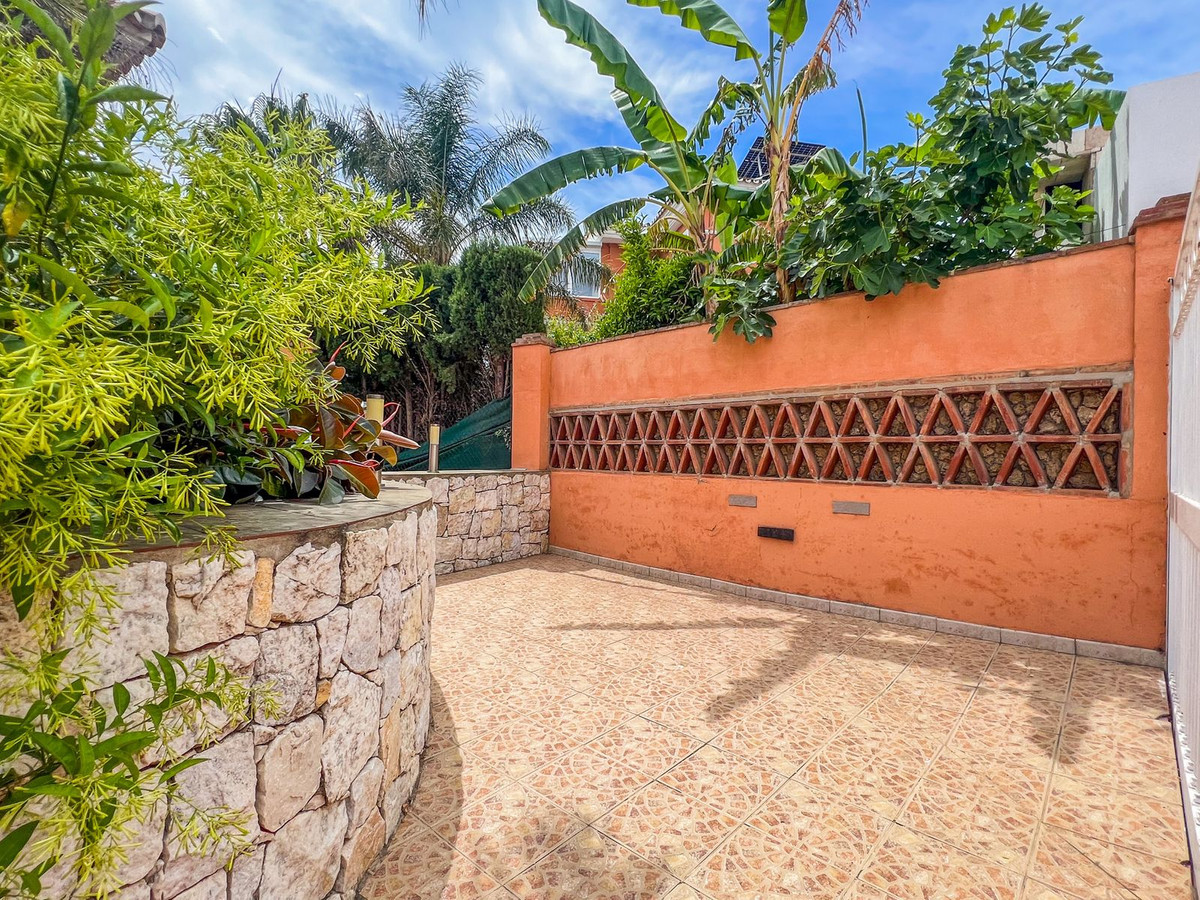 8e92c349921dfad38aa6db7129c12b6b - 72