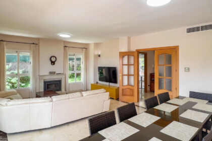 8e92c349921dfad38aa6db7129c12b6b - 8