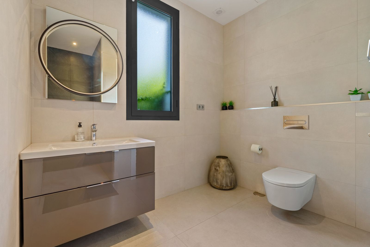 8edd91519d6b37730e69d3ea6928b275 - 13