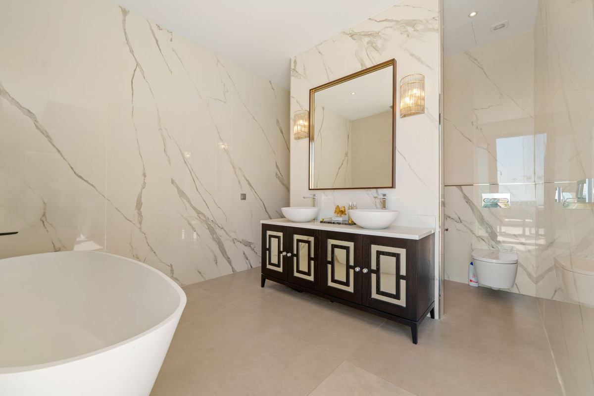 8edd91519d6b37730e69d3ea6928b275 - 28