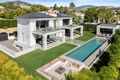 8edd91519d6b37730e69d3ea6928b275 - 34