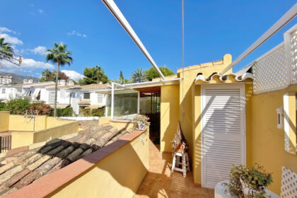 8f3e87d21a642ba0f9d2fdc1b746731e - 10