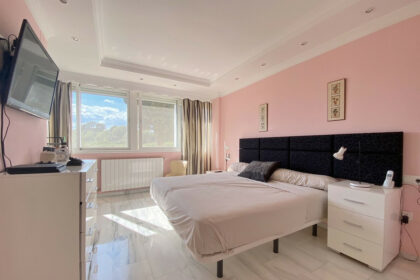 8f3e87d21a642ba0f9d2fdc1b746731e - 12