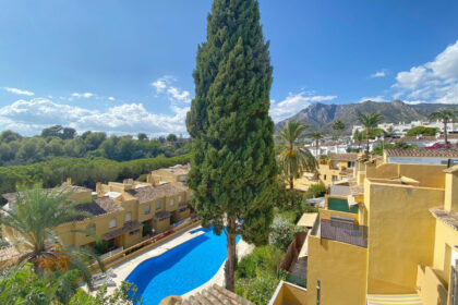 8f3e87d21a642ba0f9d2fdc1b746731e - 9