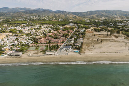 8f56994374d921adddd5d51b18302c36 - 15