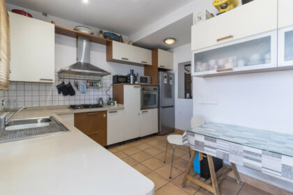 8f56994374d921adddd5d51b18302c36 - 32