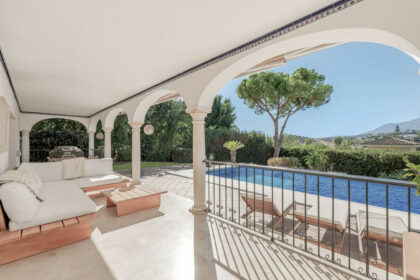 8f75b403f94814318a5cdb0fd70c104a - 21