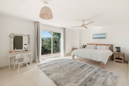 8f75b403f94814318a5cdb0fd70c104a - 28