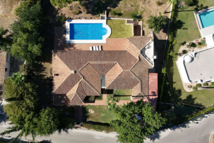 8f75b403f94814318a5cdb0fd70c104a - 39