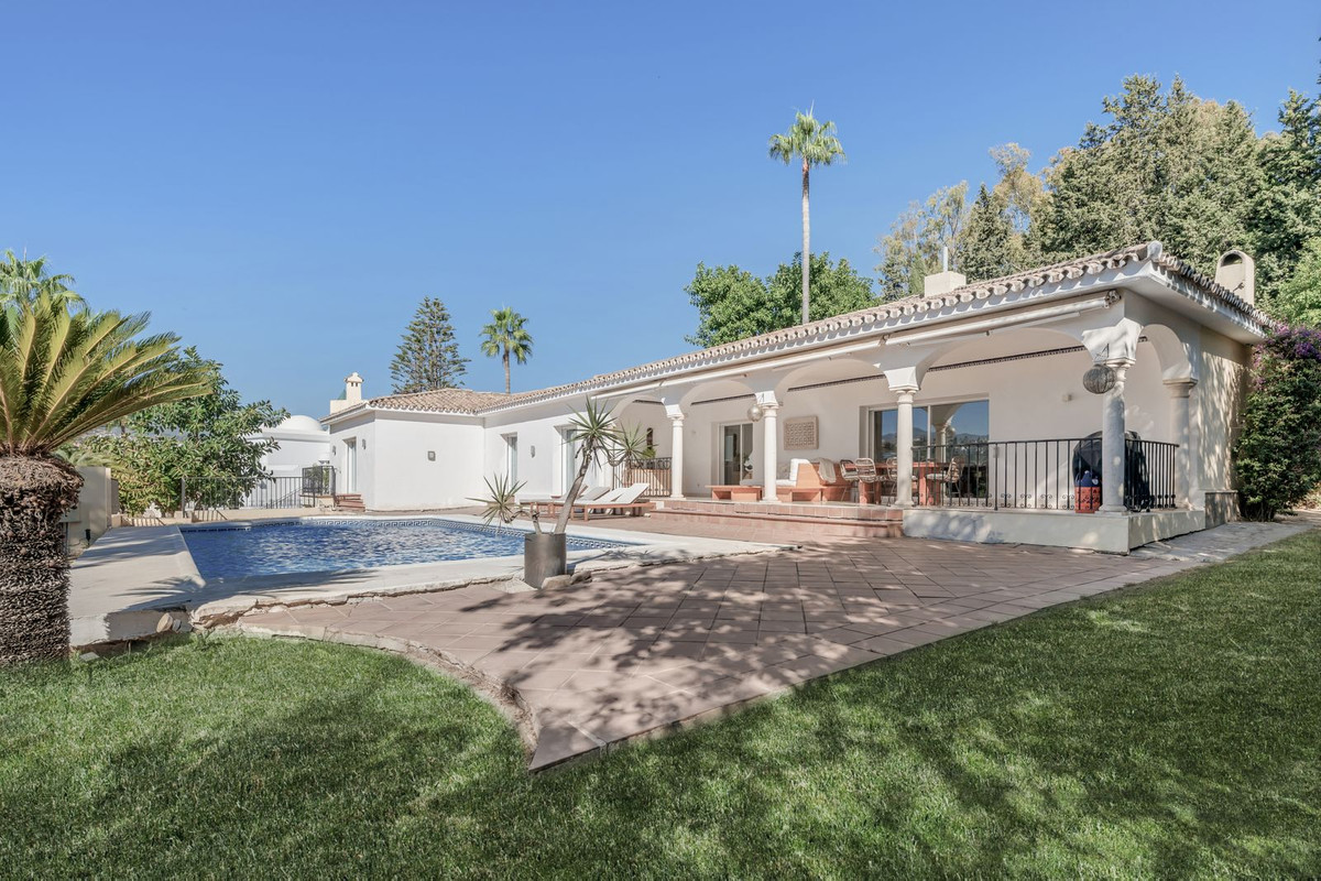 8f75b403f94814318a5cdb0fd70c104a - 4