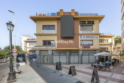 8fbfd61488b0c0a7ba3150edf3cbac11 - 20