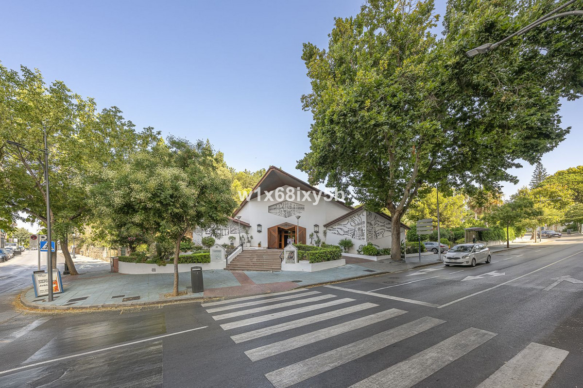 8fbfd61488b0c0a7ba3150edf3cbac11 - 21