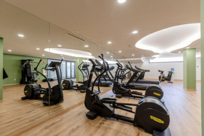 902bbac065c63cdd2161a8d14b24fae5 - 12