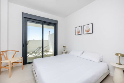 902bbac065c63cdd2161a8d14b24fae5 - 16