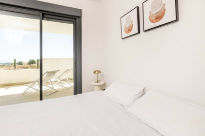 902bbac065c63cdd2161a8d14b24fae5 - 20