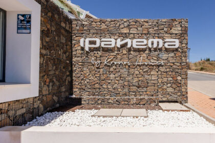 902bbac065c63cdd2161a8d14b24fae5 - 3