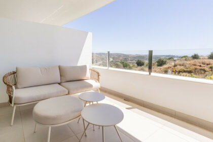 902bbac065c63cdd2161a8d14b24fae5 - 51