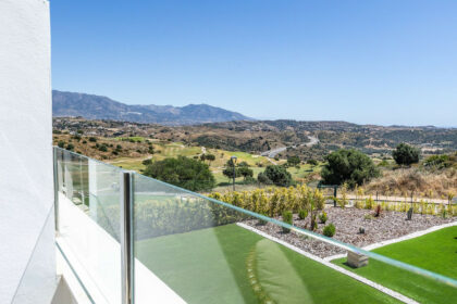 902bbac065c63cdd2161a8d14b24fae5 - 53