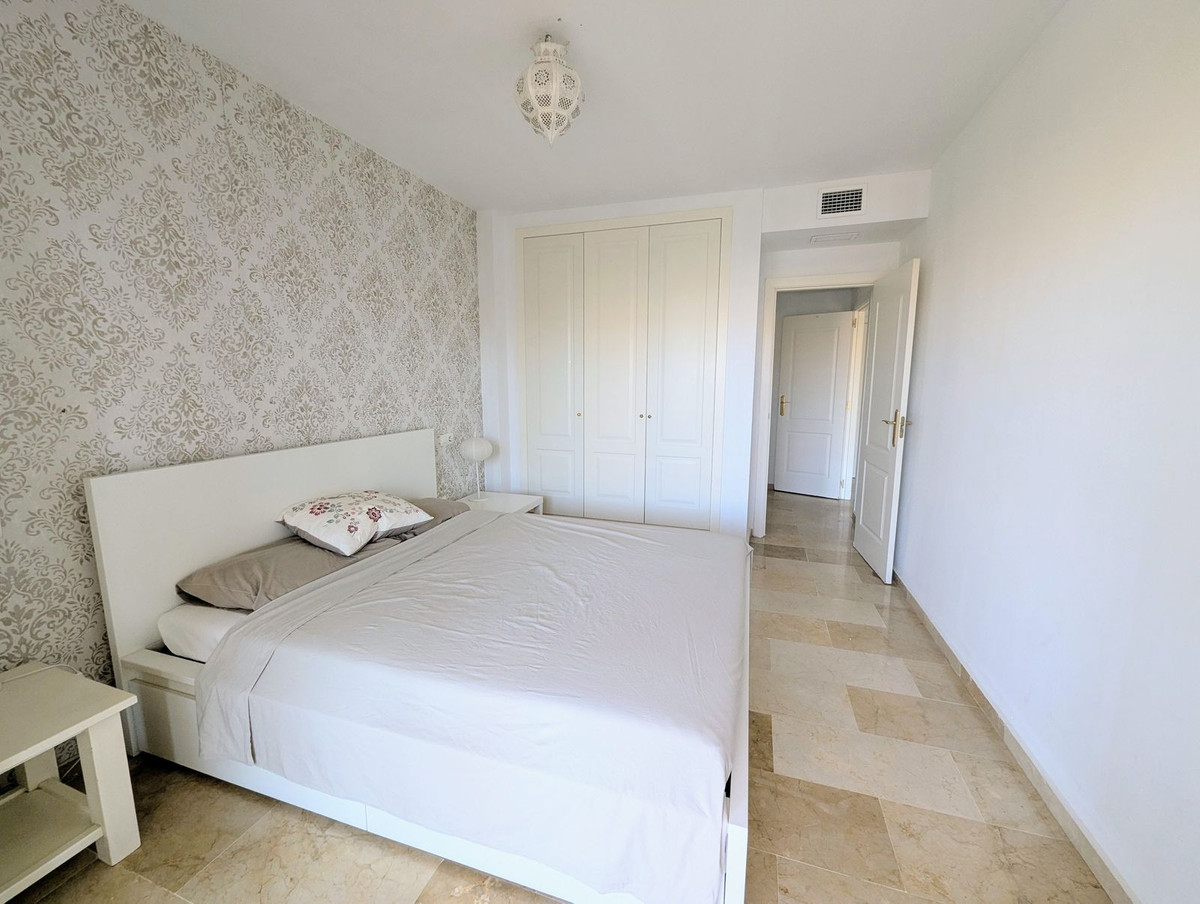 9052f6a6fff4899ecb0ad54f28857e43 - 8