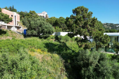 90ce0d88d5140e13c26a3e5a0b73cbcb - 11