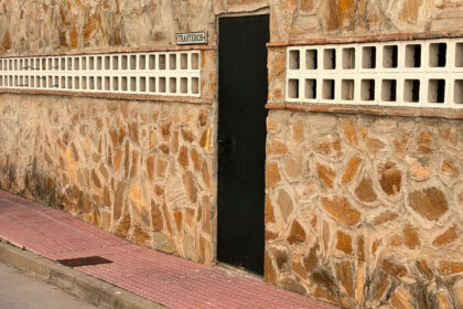 917768538649f8a1b00d94c526e7829a - 16