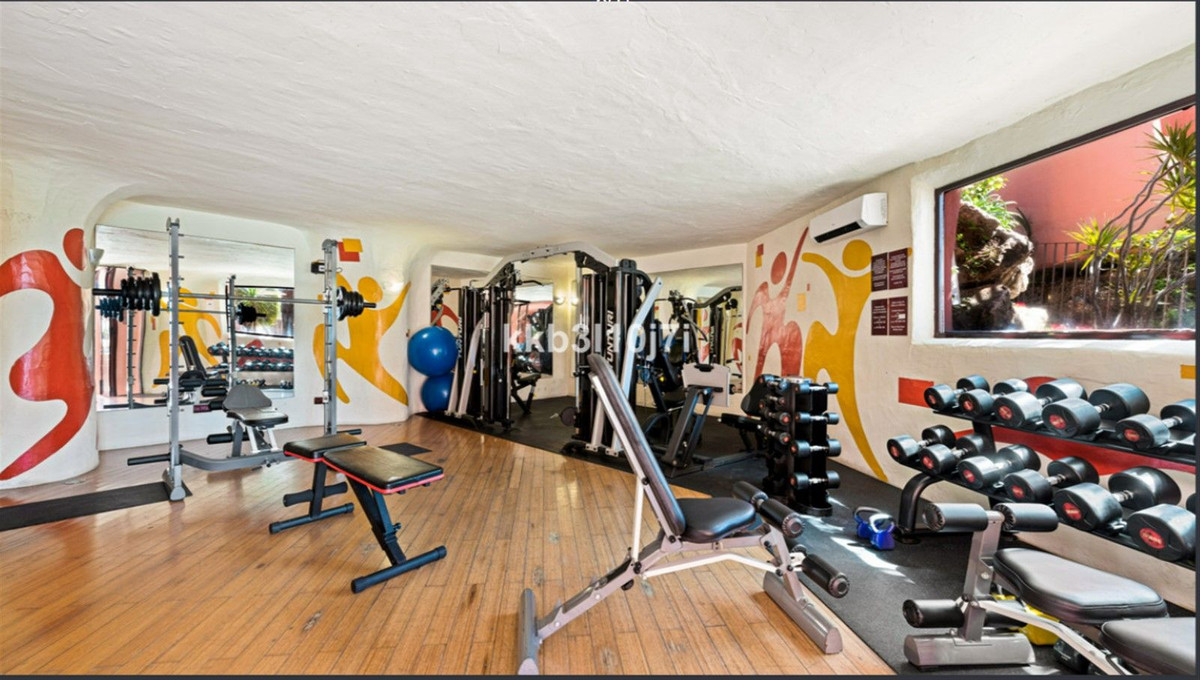 921277253436a468eb47305aaf70ae1c - 7