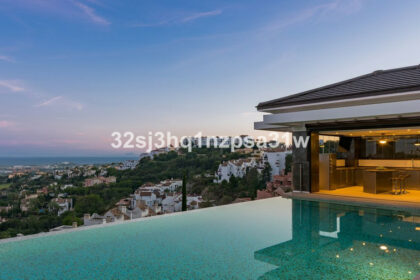 935735c932041d759df3afc935ca08bd - 1