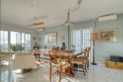 9357e5860c2fcec97970a1be87fdbfbd - 18