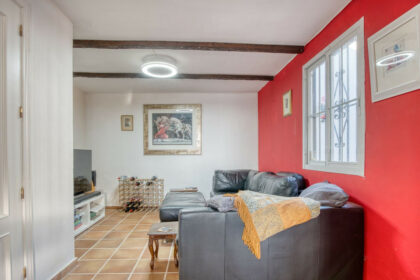 9357e5860c2fcec97970a1be87fdbfbd - 25