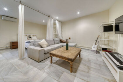 9357e5860c2fcec97970a1be87fdbfbd - 35