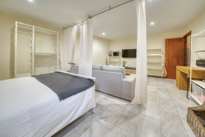 9357e5860c2fcec97970a1be87fdbfbd - 36